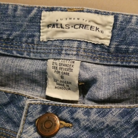 Jeans - Picture 2 of 3